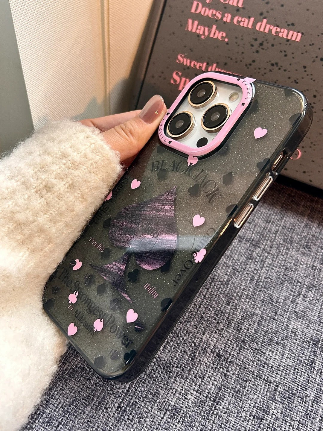 The ♠ sparkling original mobile phone case with gray and pink atmosphere design is shared with you ~ Is it your favorite sparkling mobile phone case? Personalized mobile phone case