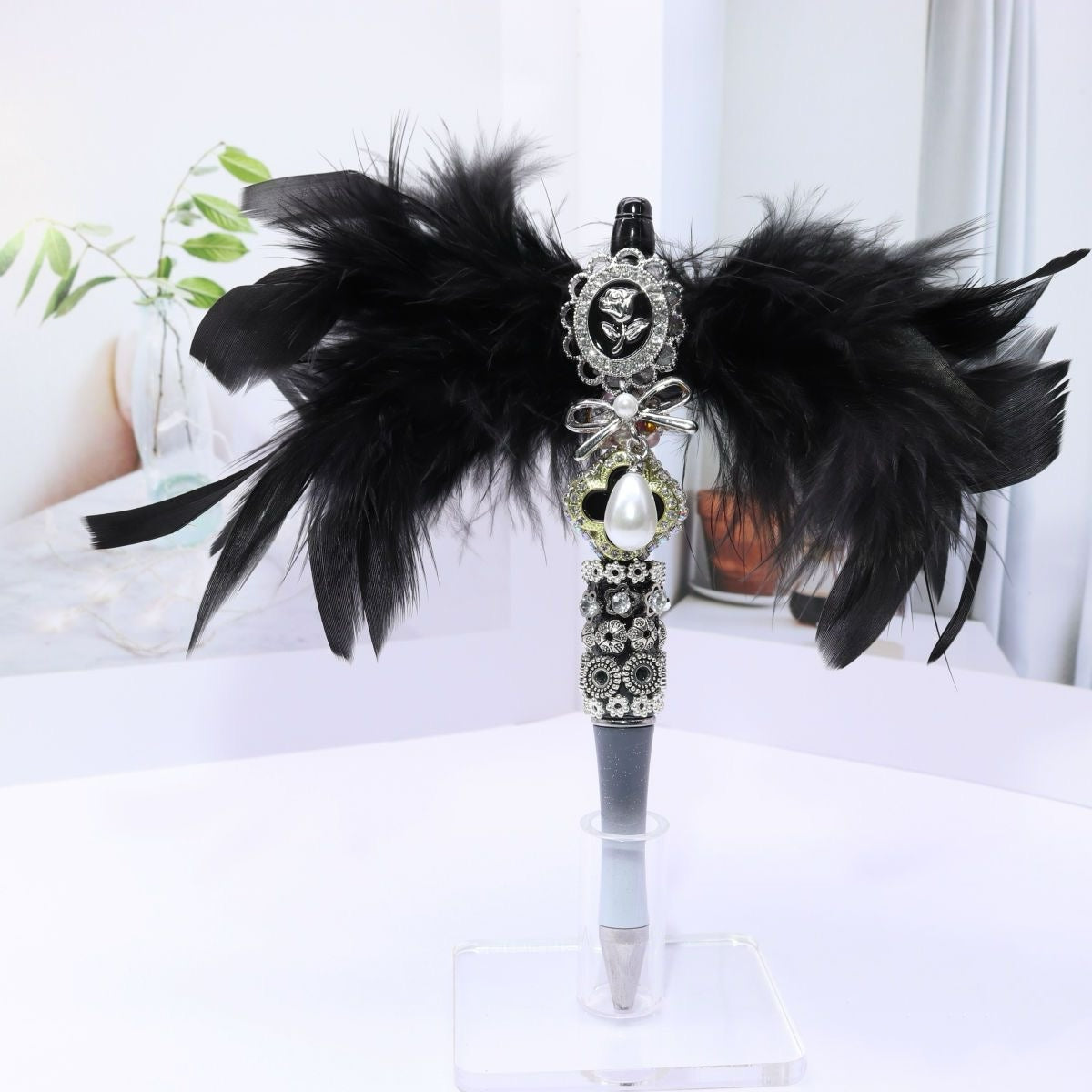 DIY pen in live broadcast room