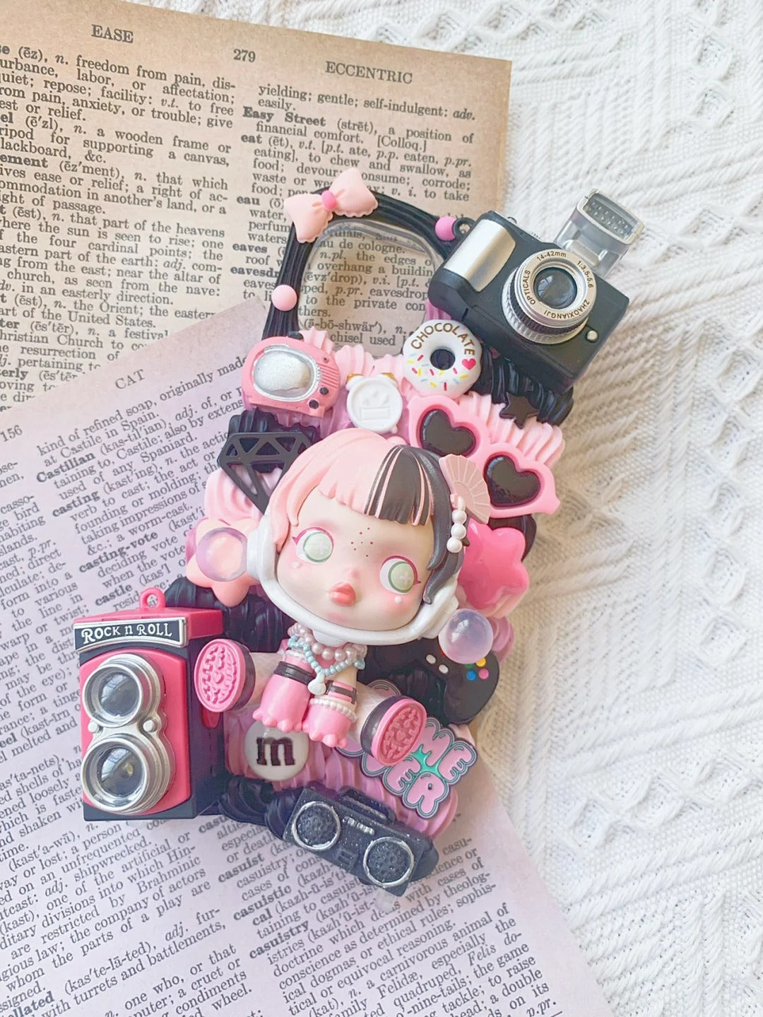 Suitable for iPhone16ProMax Apple 15/14 mobile phone case 13 DIY cream mobile phone case