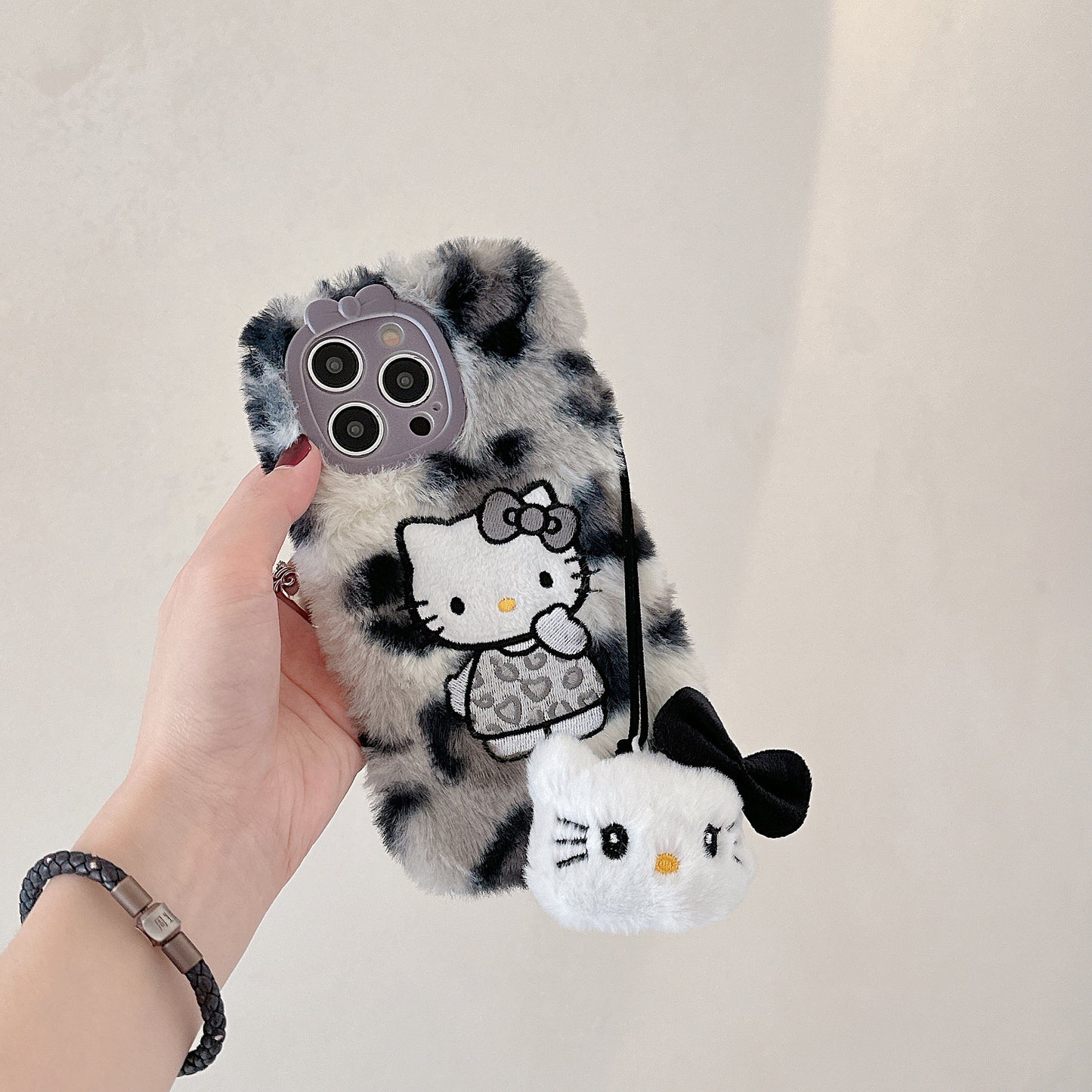 Autumn and winter plush cartoon cute Hello Kitty iPhone16 Apple 15 suitable for 13/14pro max mobile phone case