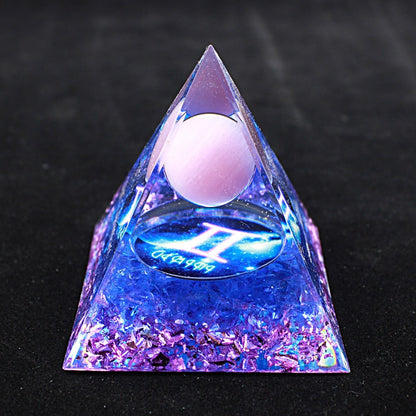 Luminous version Twelve constellations acrylic resin crystal pyramid desktop car handmade ornaments