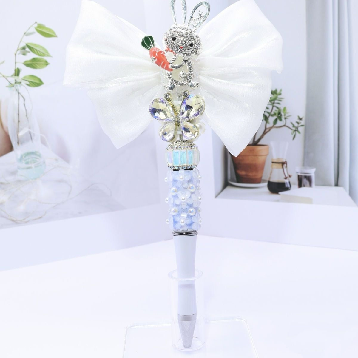 DIY pen in live broadcast room