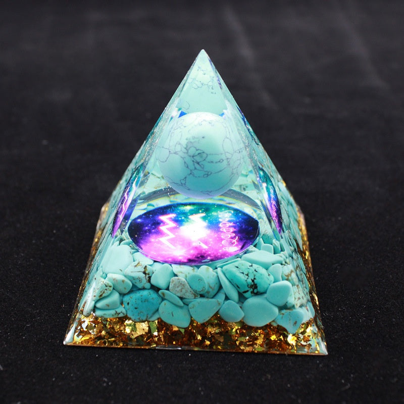 Luminous version Twelve constellations acrylic resin crystal pyramid desktop car handmade ornaments
