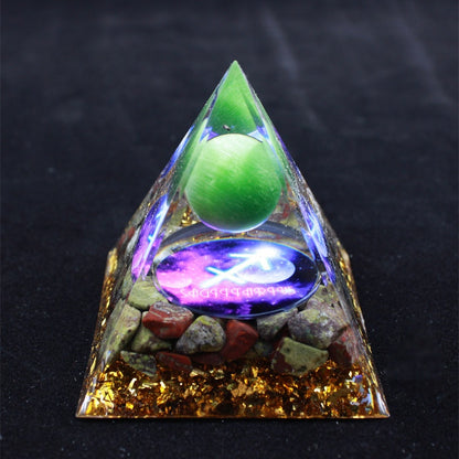 Luminous version Twelve constellations acrylic resin crystal pyramid desktop car handmade ornaments